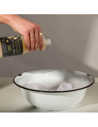 Eucalan Wrapture Jasmijn 100 ml|Het Lemsterwolhus heeft ze op voorraad!