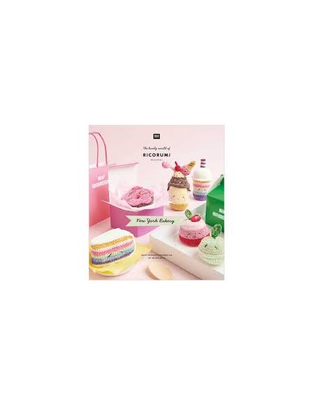 Ricorumi New York Bakery, patroonboekje met zoet gehaakte lekkernijen.
