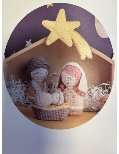 Ricorumi kerst krib om schattige figuurtjes te haken voor een kerststal