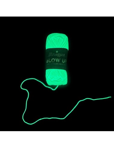Laat je creaties oplichten met Scheepjes Glow Up colour pack!