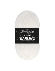 Scheepjes Little Darling 401 Ice Bear