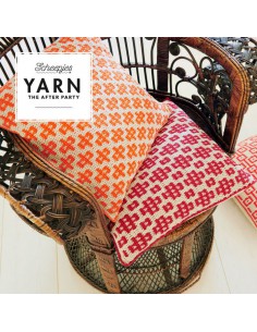 Haakpakket swifts cushion 2