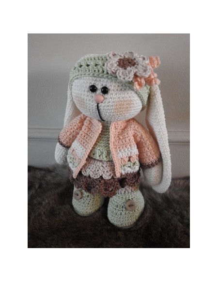 Haakpakket funny bunny Nina| Het Lemsterwolhus heeft ze op voorraad!