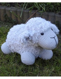 Haakpakket funny furry sheep soft|t Lemsterwolhus heeft ze op voorraad