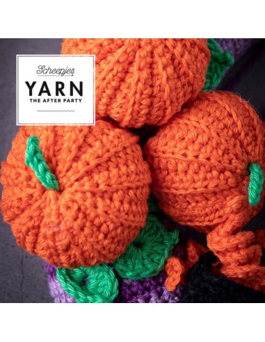 yarn the after party 76 halloween wreath| het Lemster Wolhus heeft ze op voorraad