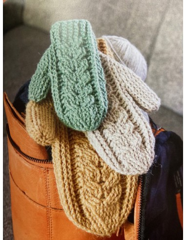 Wanten en mutsen haken a la Sascha|het Lemster Wolhus heeft hem op voorraad!