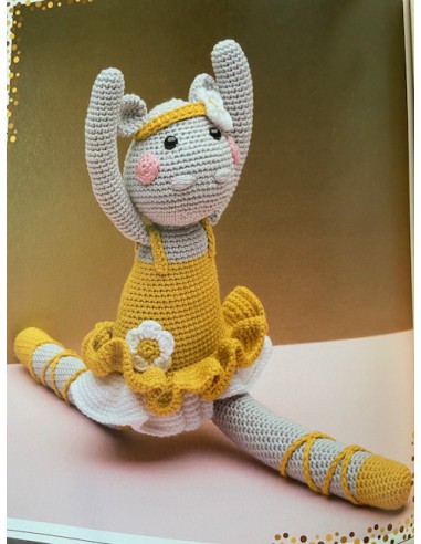 long legs amigurumi, lieve slungeldieren om zelf te maken|het Lemster Wolhus heeft hem op voorraad!